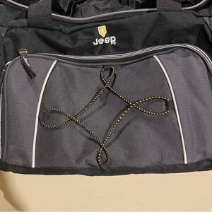 Jeep Duffel Bag Front Sides Pockets Shoulder Hand Straps Carry On Gym Weekend